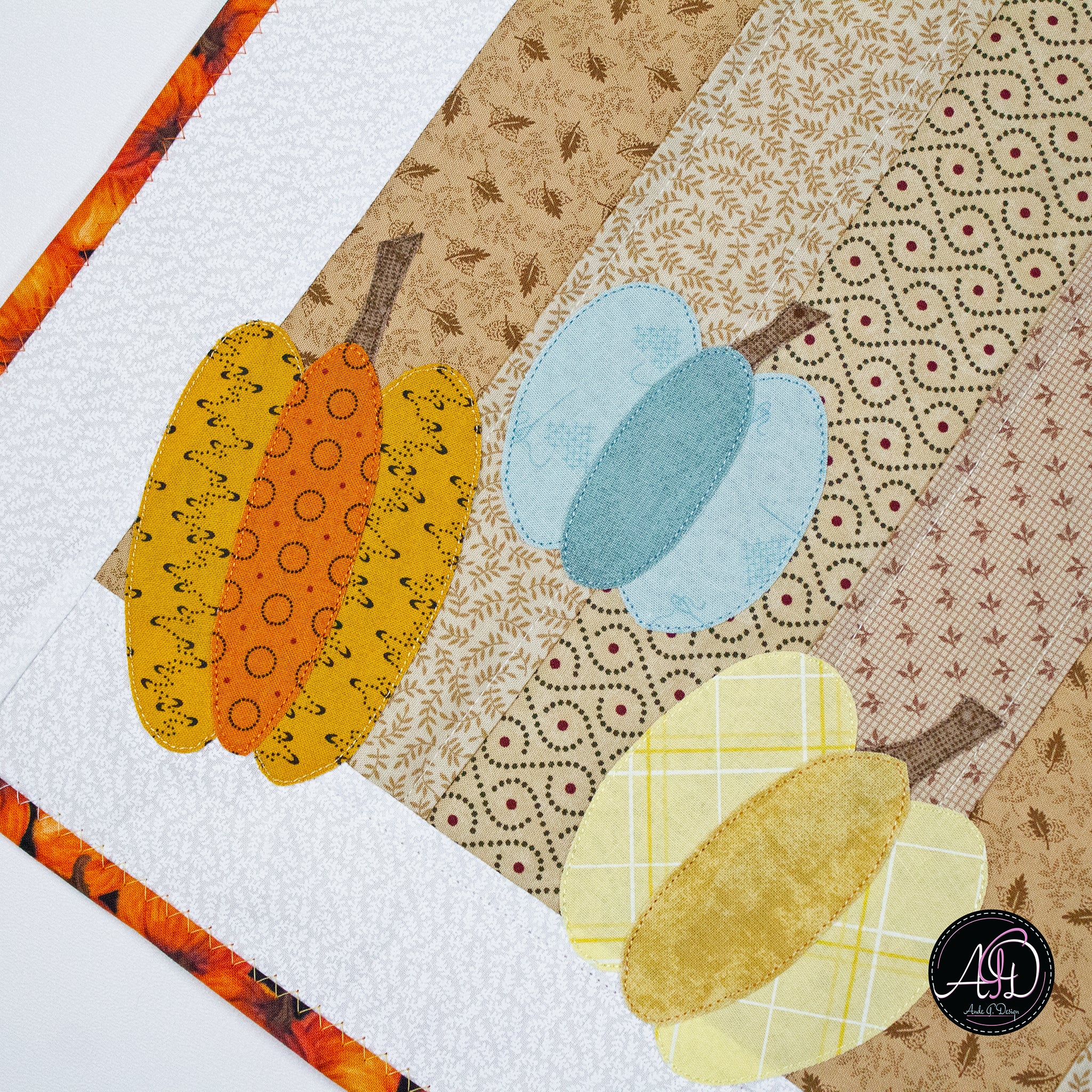 Pumpkin Patch Autumn Quilted Table Runner | Applique Table Runner