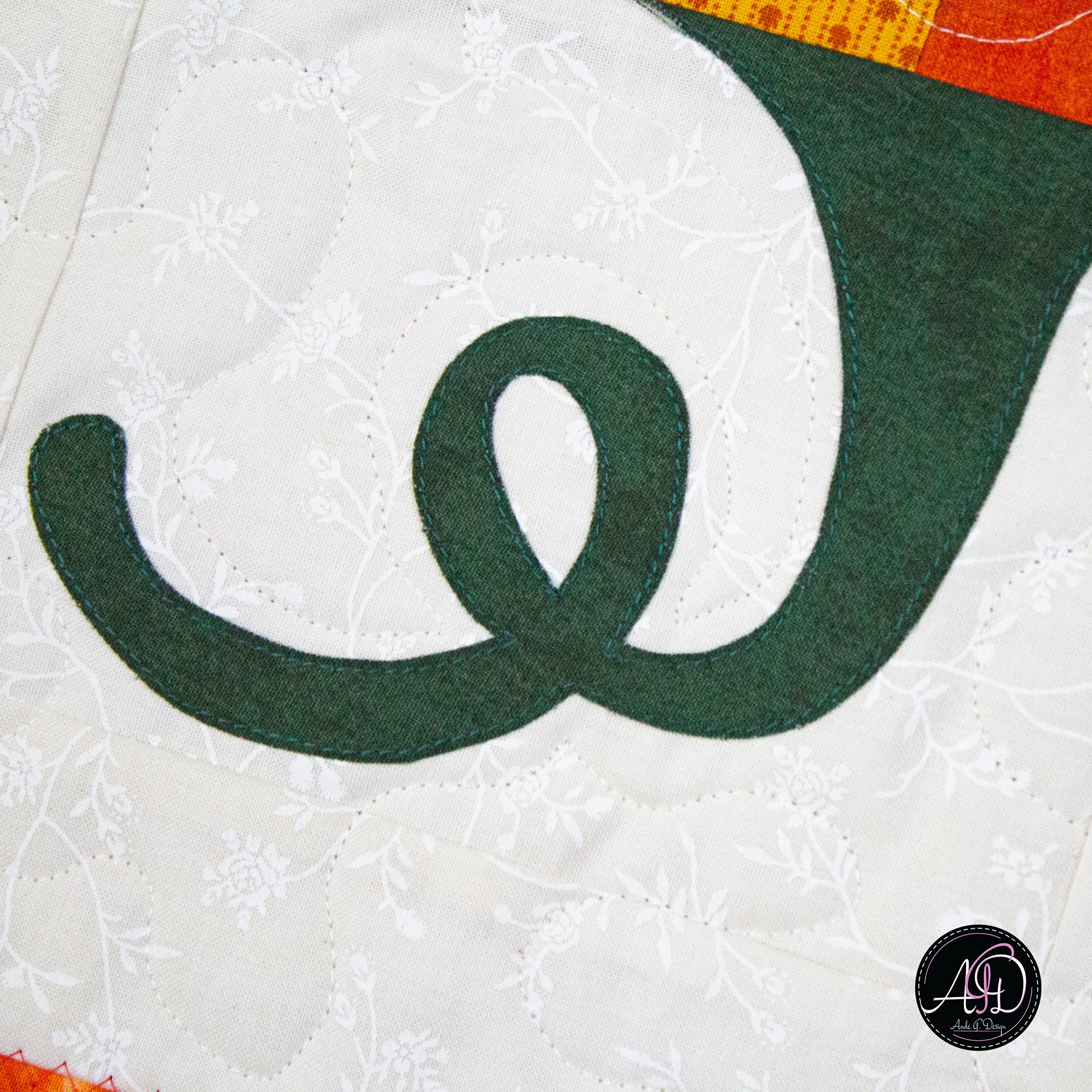 Pumpkin Twirls Quilted Autumn Table Runner | Applique Table Runner