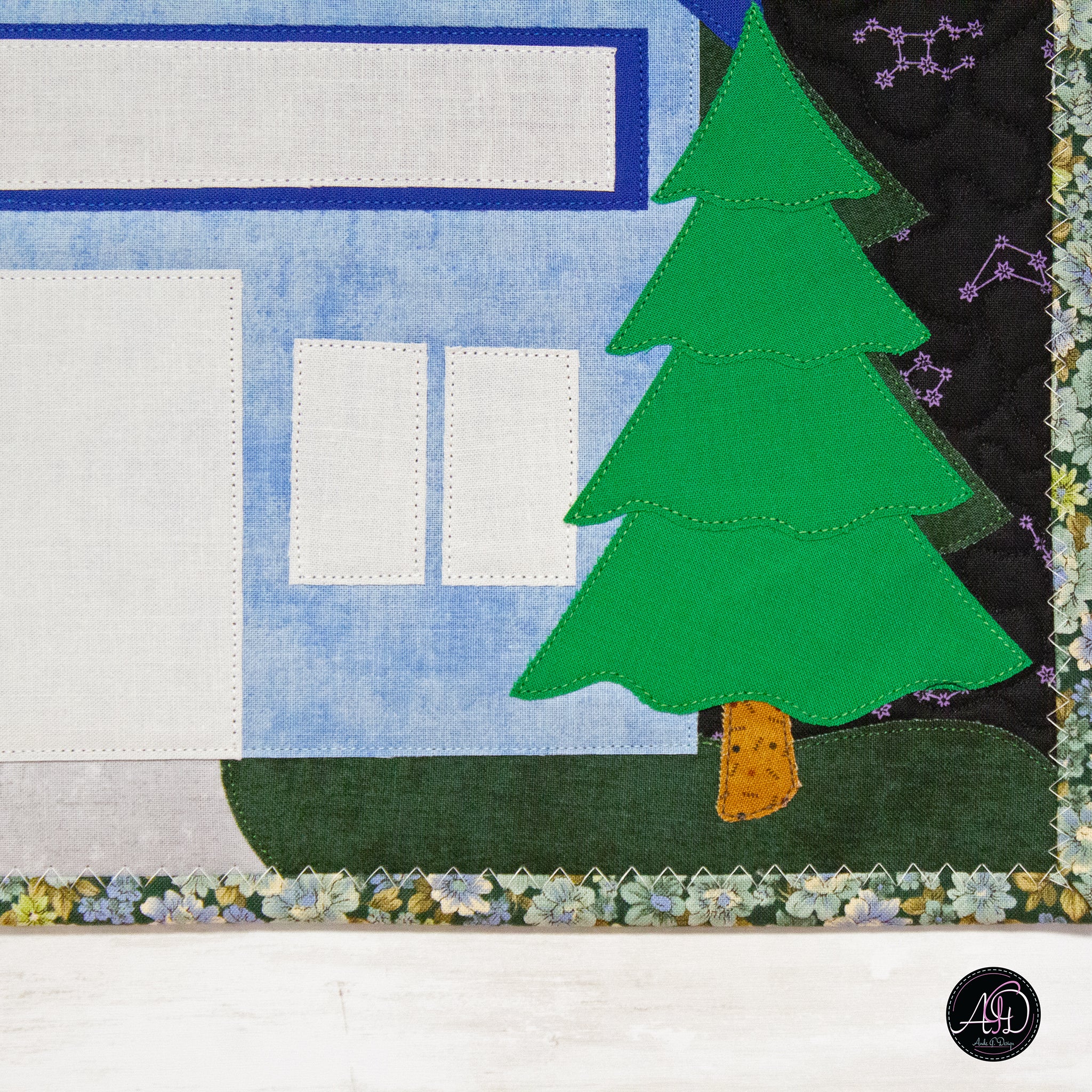 Sky Pines Cabin Quilted Wall Hanging | Applique Wall Hanging