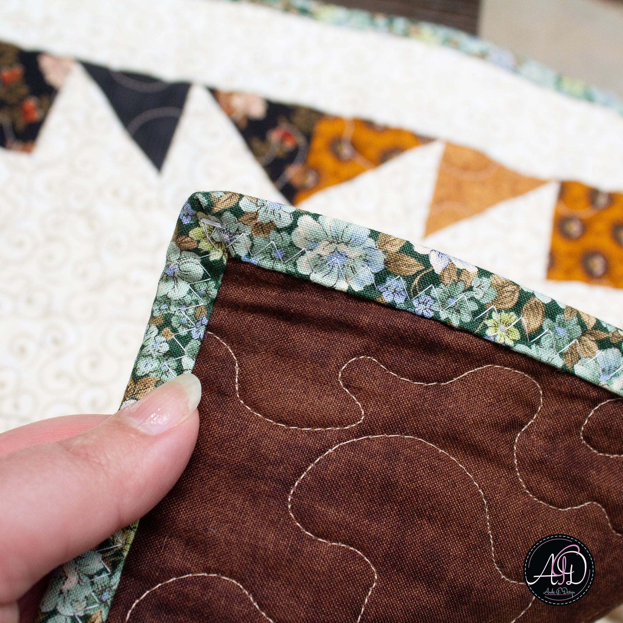 Bear Paw Quilted Table Runner