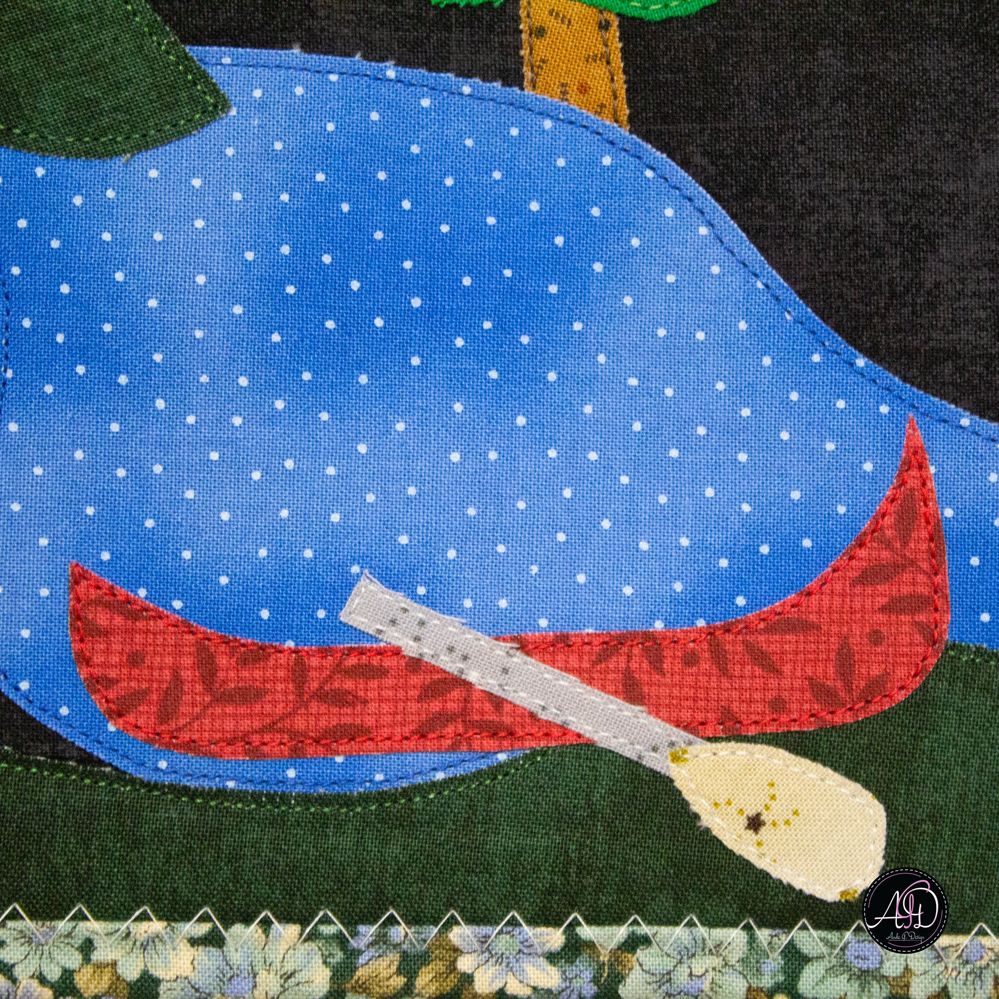 Briar Lake Cabin Quilted Wall Hanging | Applique Wall Hanging