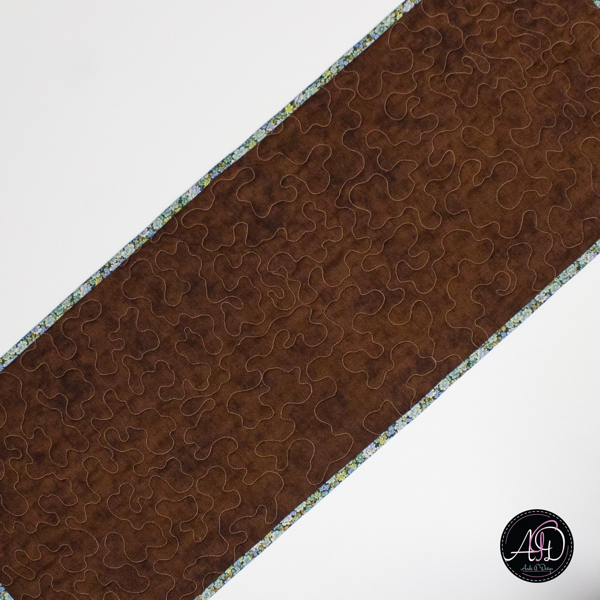 Bear Paw Quilted Table Runner