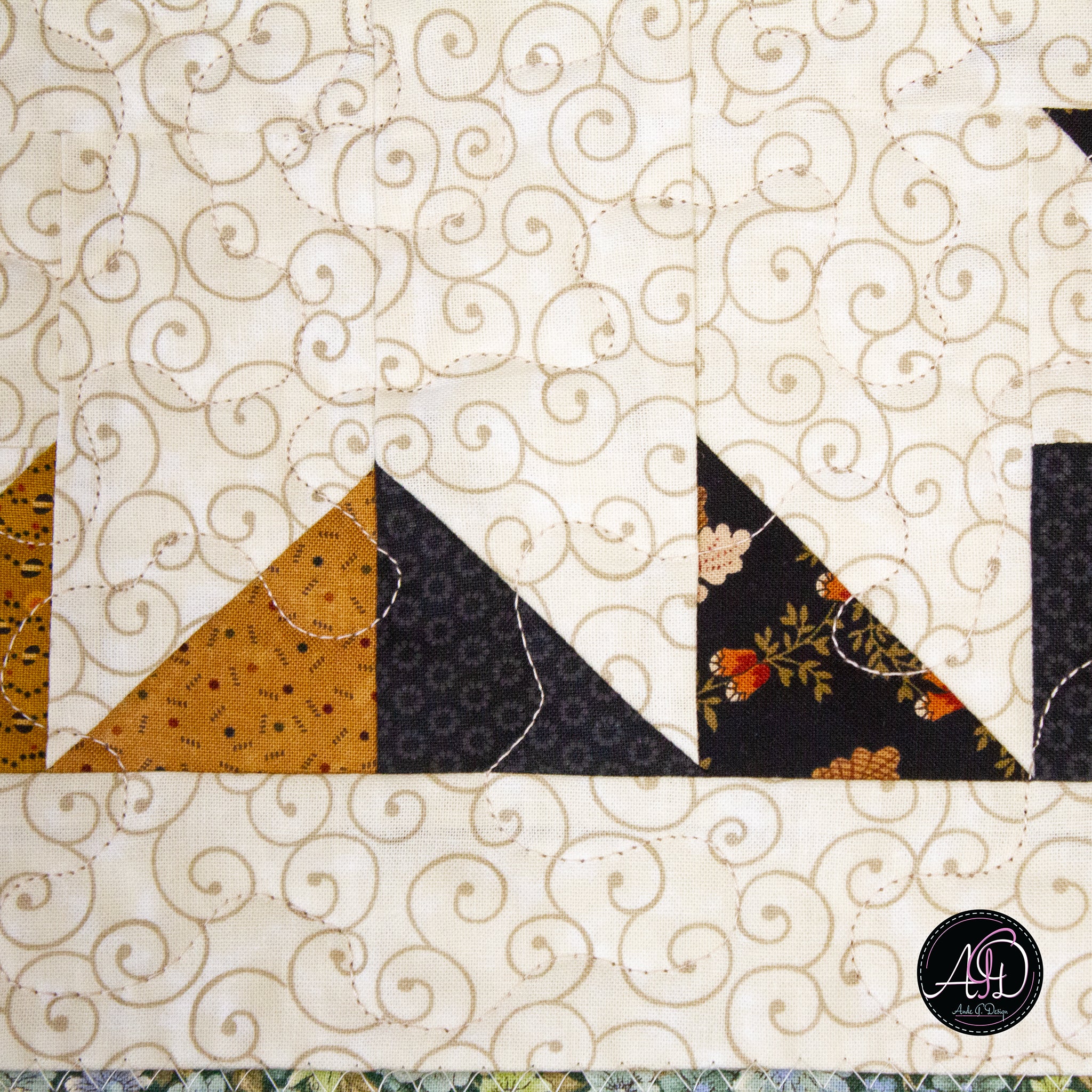 Bear Paw Quilted Table Runner
