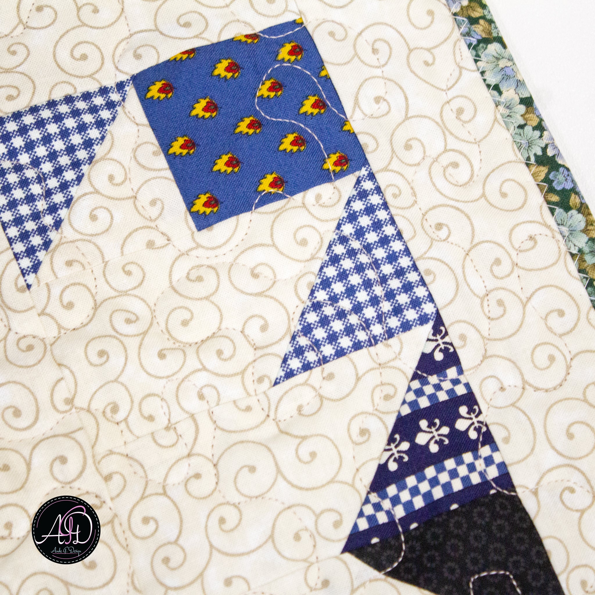 Bear Paw Quilted Table Runner