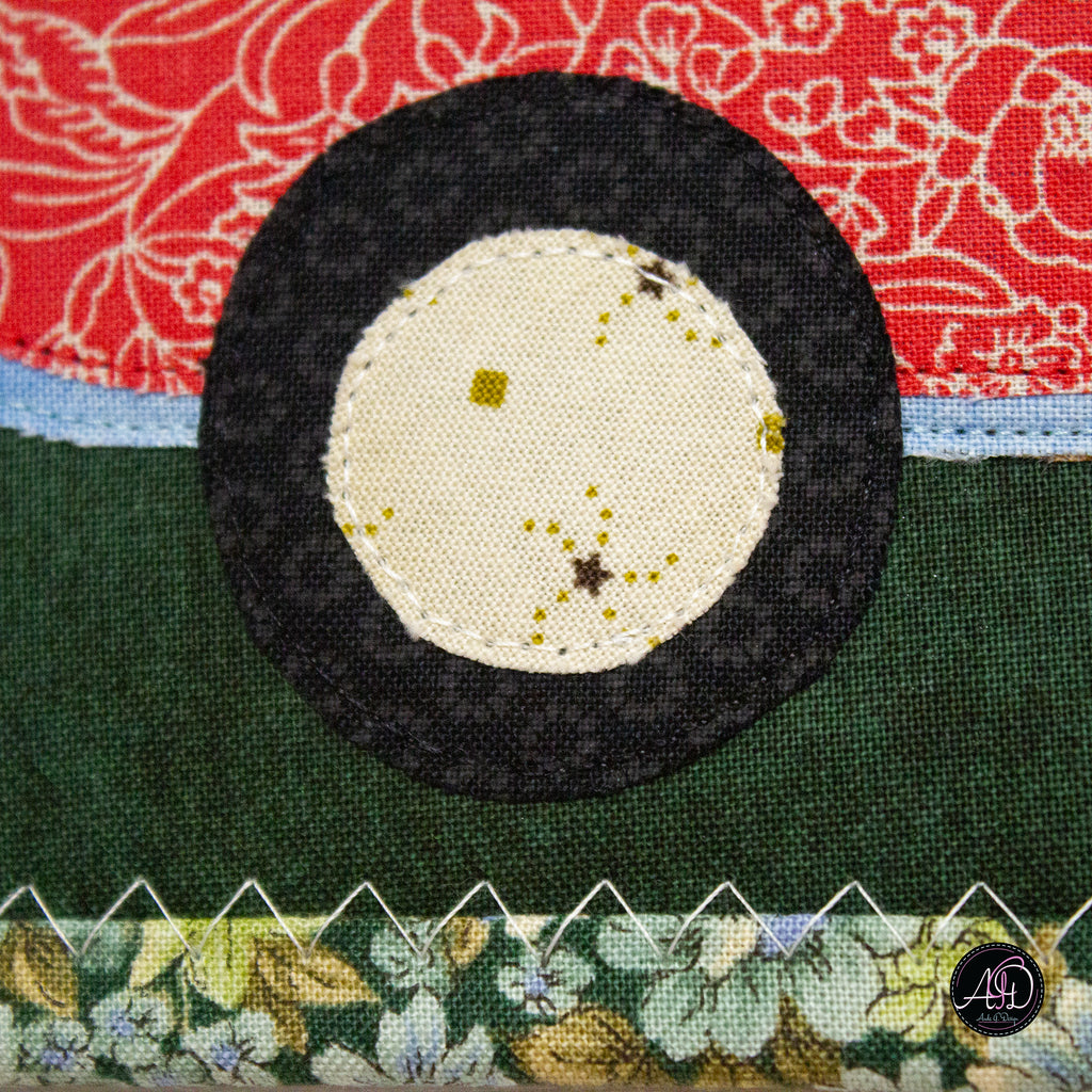 Cedar Ridge Cabin Quilted Wall Hanging | Applique Wall Hanging