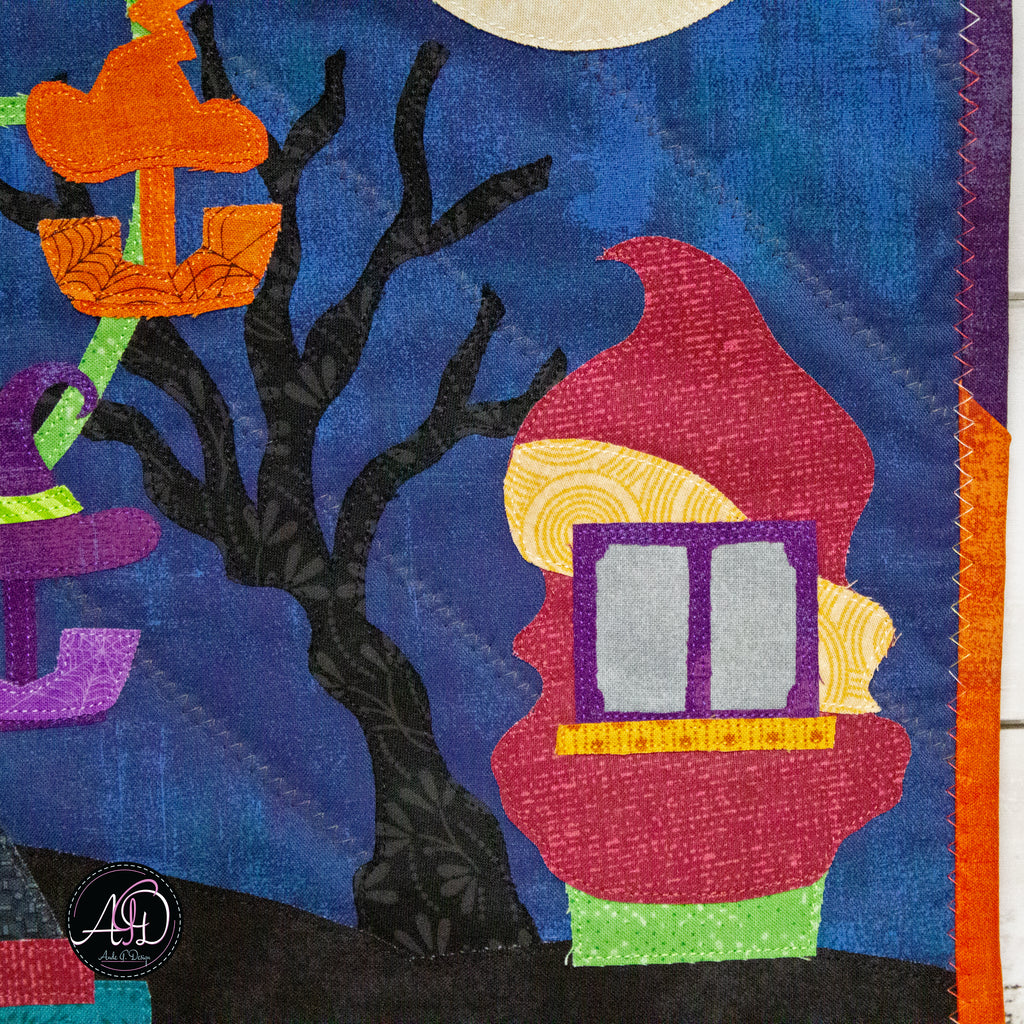 Ferris Wheel Haunted Carnival Quilted Applique Wall Hanging | Halloween Home Decor