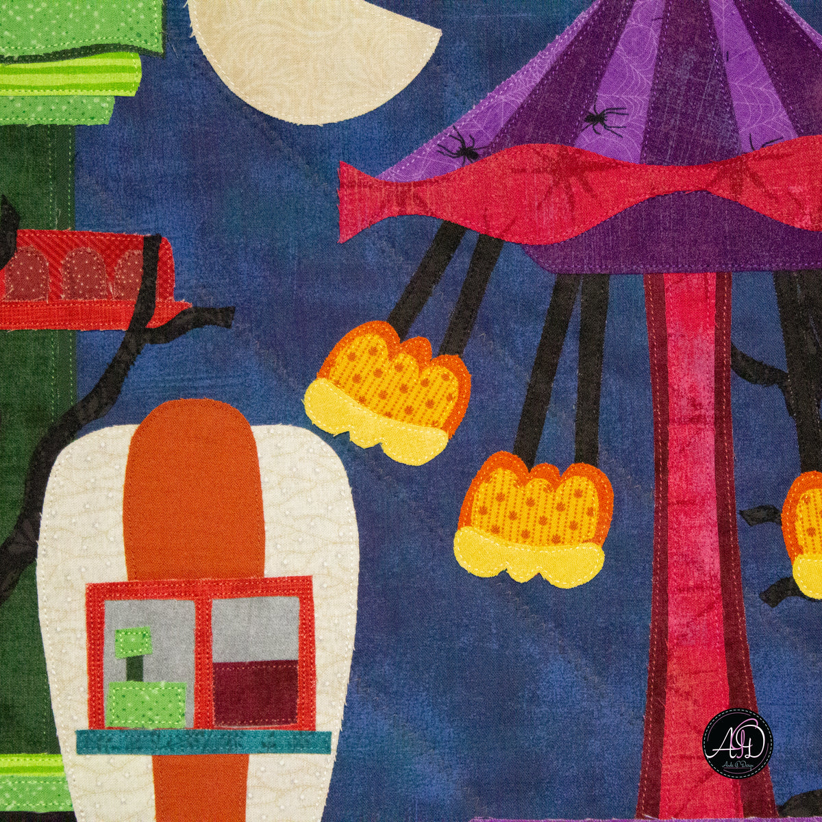Pumpkin Swings Haunted Carnival Quilted Applique Wall Hanging | Halloween Home Decor