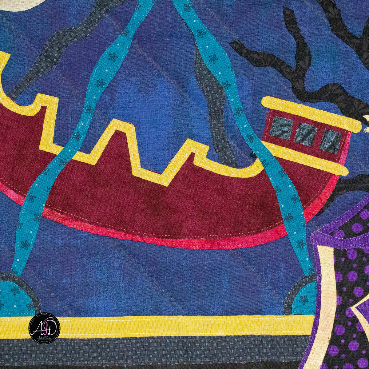 Swinging Ship Haunted Carnival Quilted Applique Wall Hanging | Halloween Home Decor