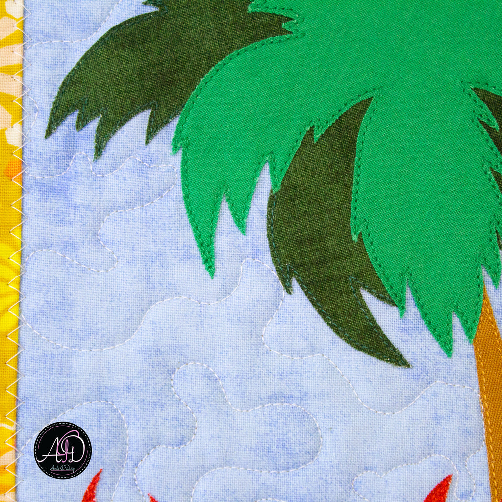 Crab Cay Beach Hut Quilted Wall Hanging | Applique Wall Hanging