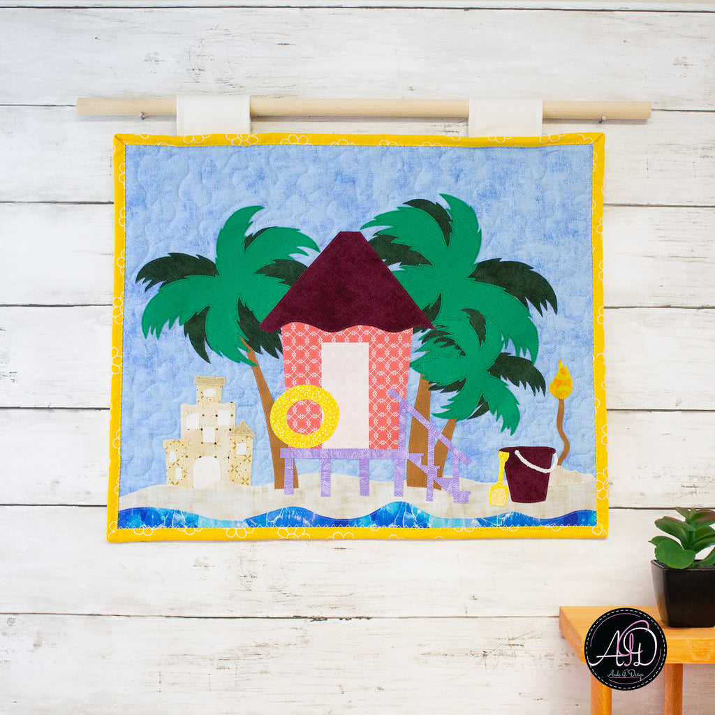 Sandcastle Beach Hut Quilted Wall Hanging | Applique Wall Hanging