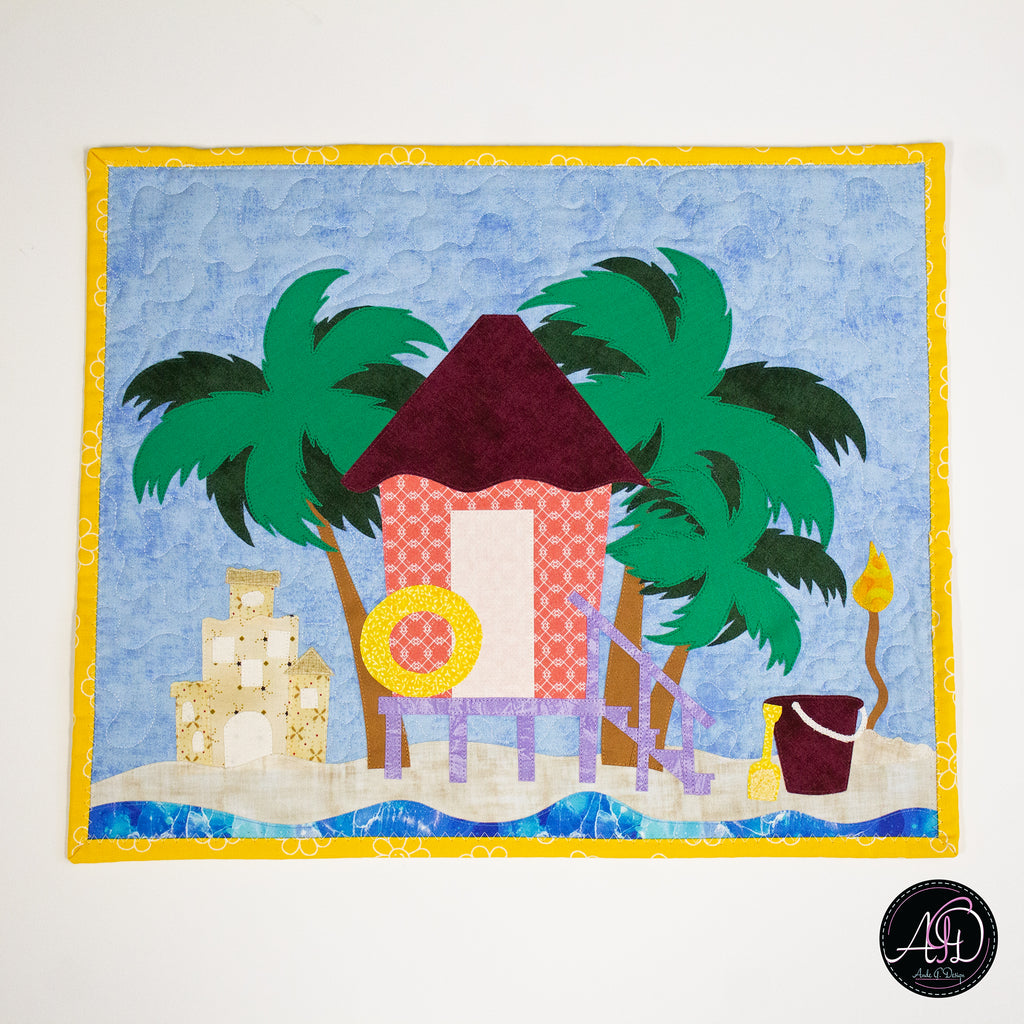 Sandcastle Beach Hut Quilted Wall Hanging | Applique Wall Hanging