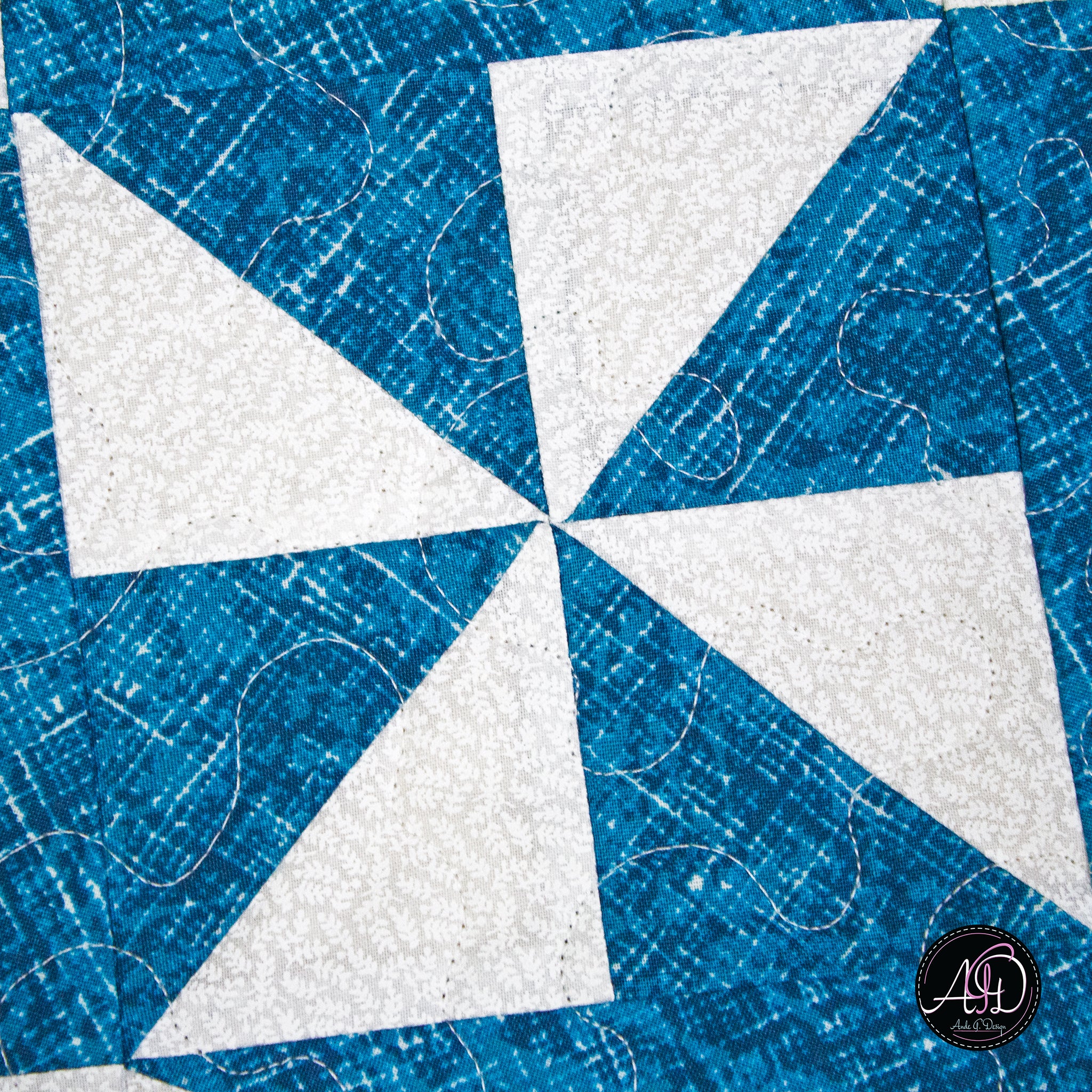 Breezy Beach Quilted Table Runner