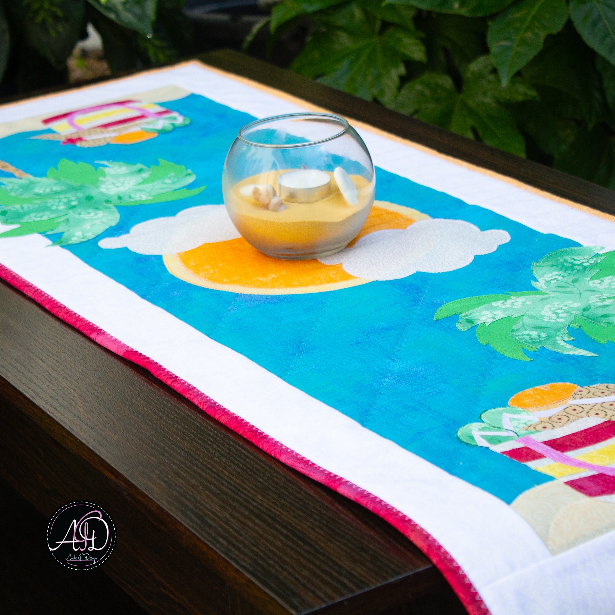Quilted Applique Beach Bag Summer Table Runner