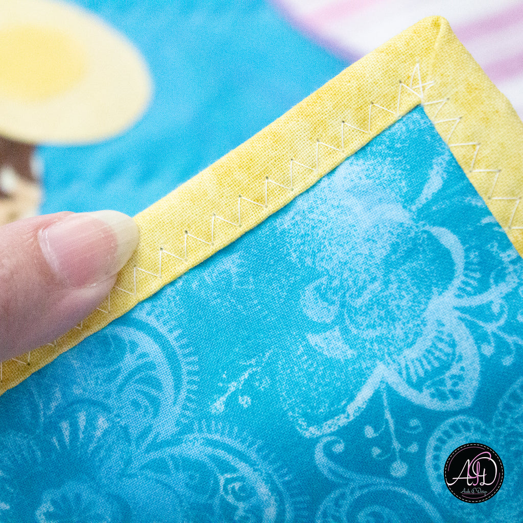 Quilted Applique Beach Day Summer Table Runner