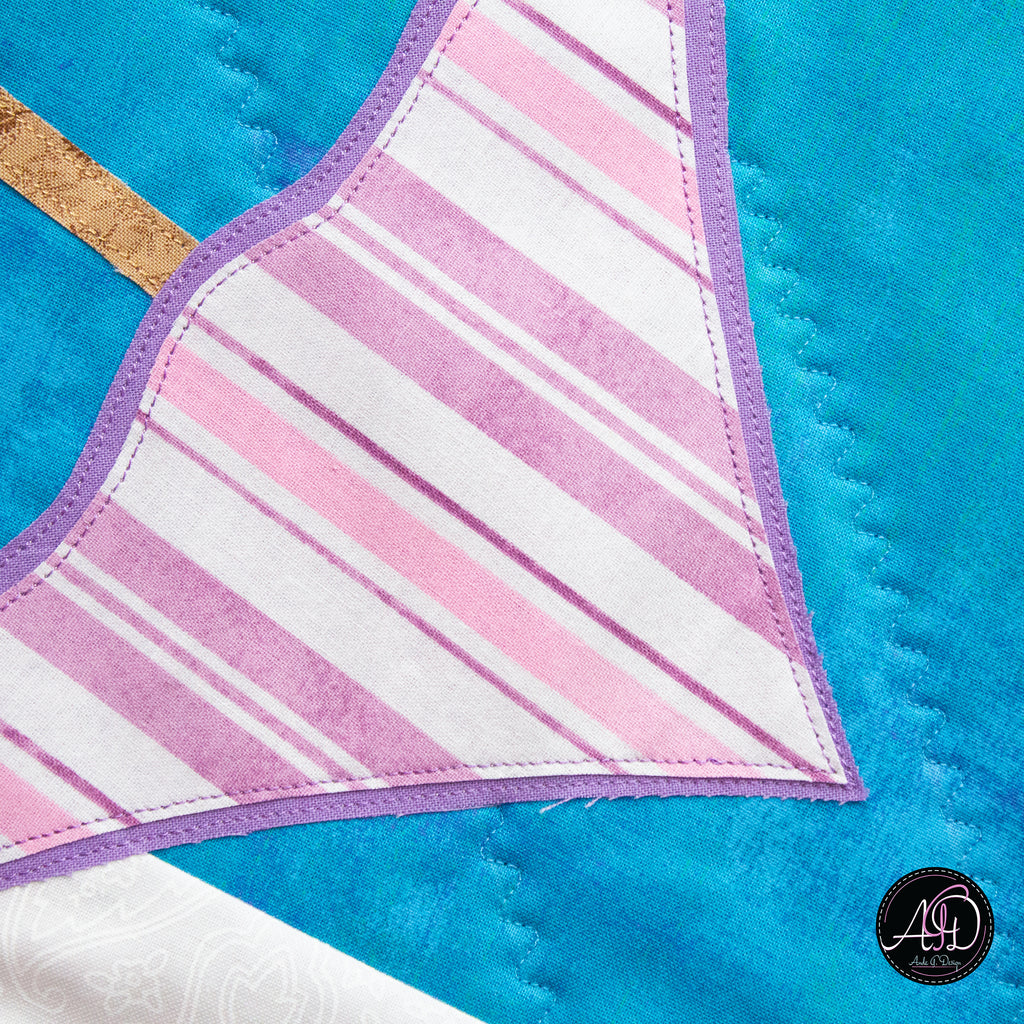 Quilted Applique Beach Day Summer Table Runner
