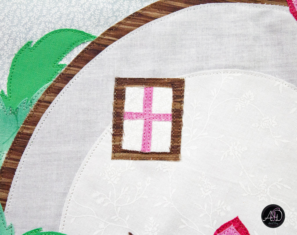 Quilted Applique Beach Coconut House Wall Hanging