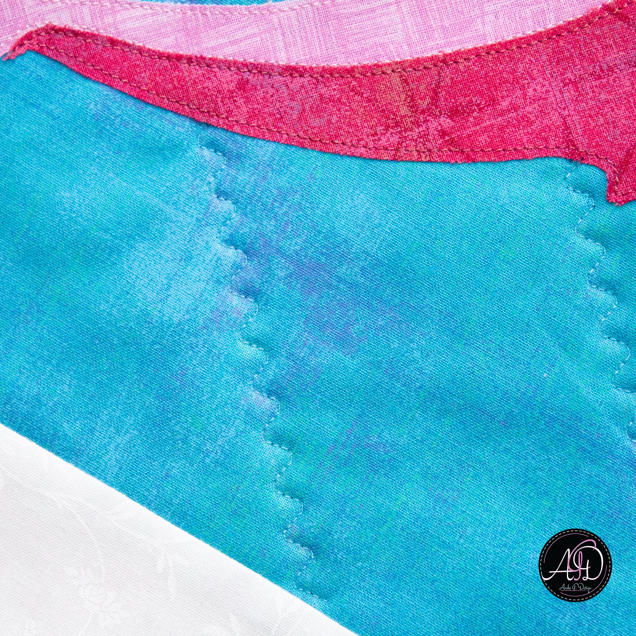 Quilted Applique Beach Dolphin Summer Table Runner