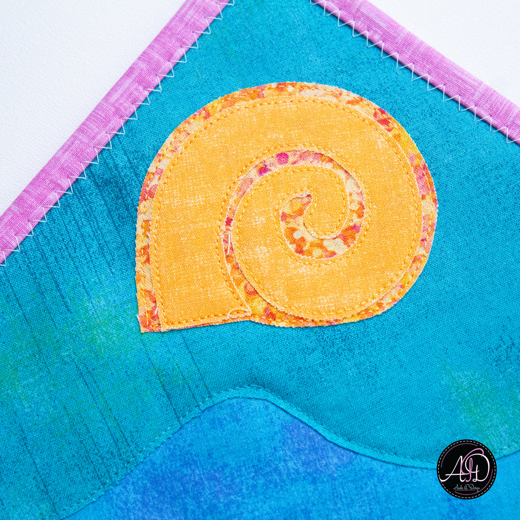 Quilted Applique Beach Flip Flop Summer Table Runner