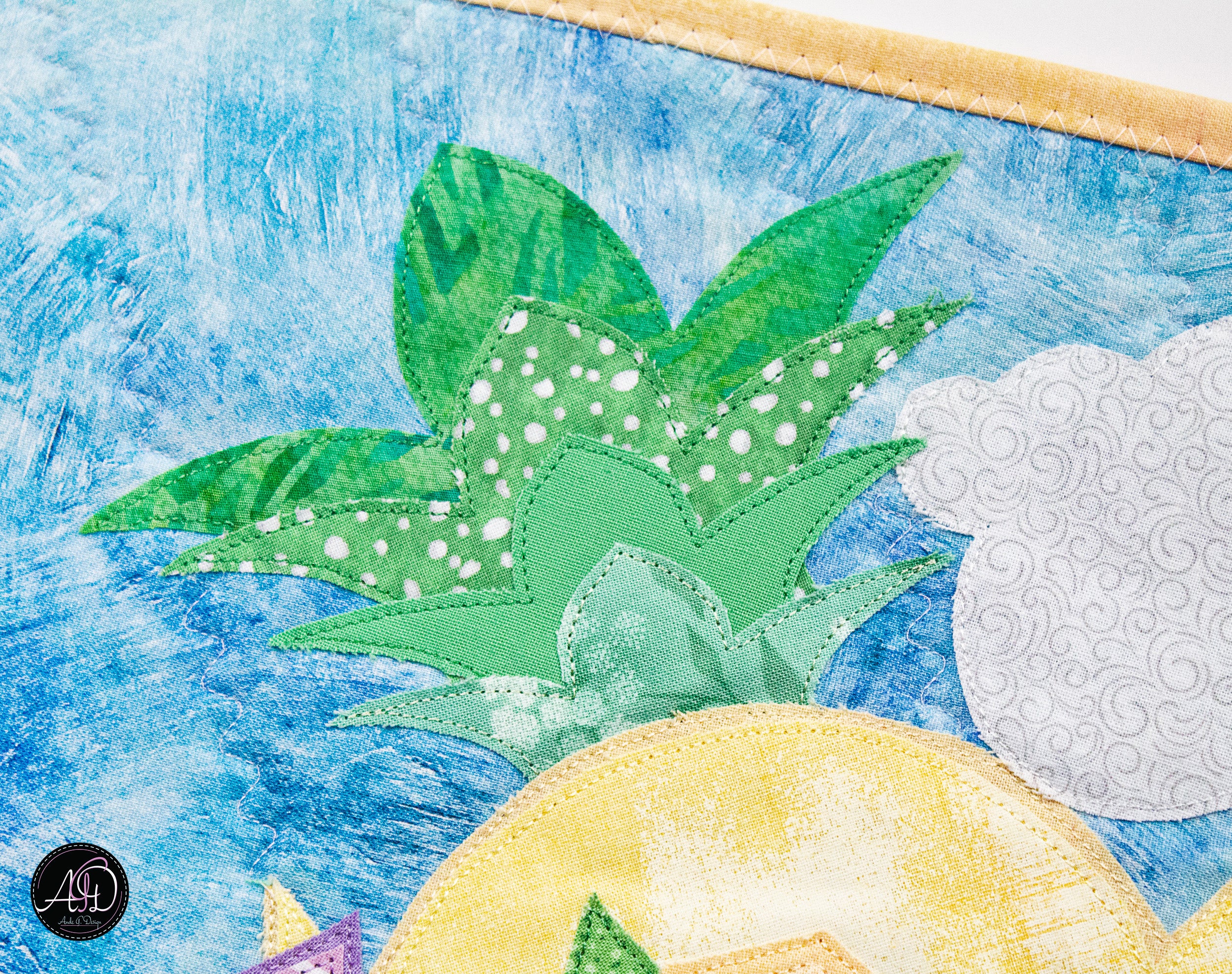 Quilted Applique Beach Pineapple House Wall Hanging
