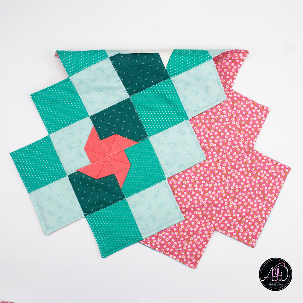 Spring Quilted Table Runner Teal Pinwheel