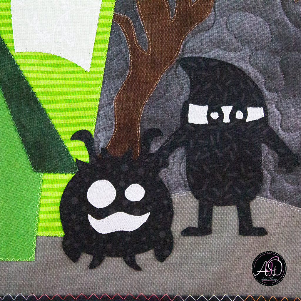 Green Sambly Monsters House Halloween Quilted Wall Hanging | Applique Wall Hanging