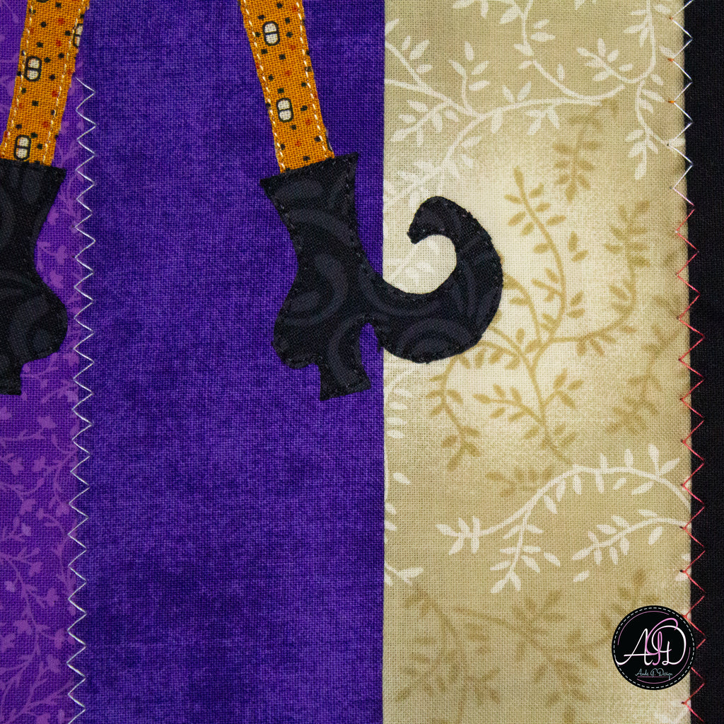 Purple Waybel Witch's Cauldron Halloween Quilted Table Runner | Applique Table Runner