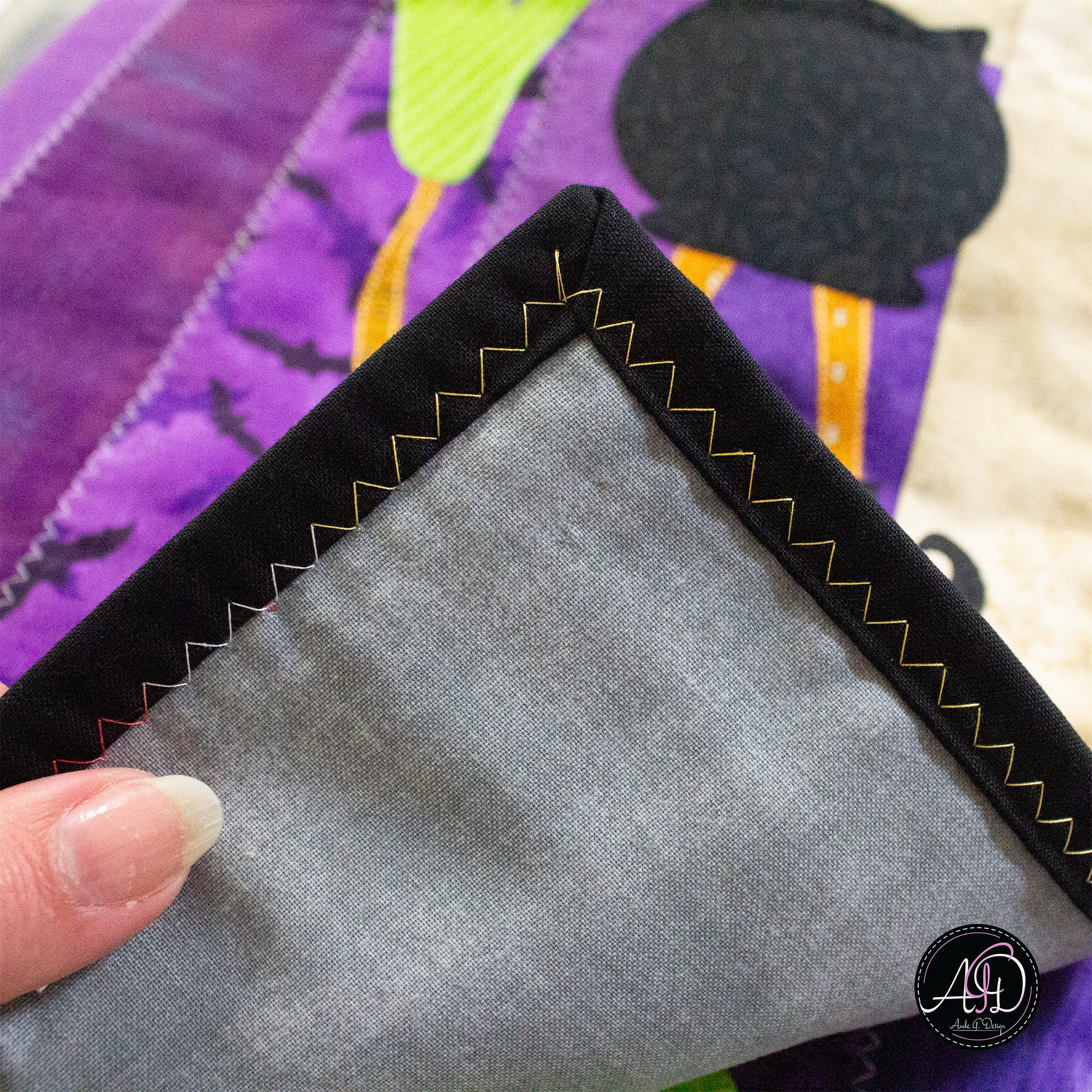 Purple Waybel Witch's Cauldron Halloween Quilted Table Runner | Applique Table Runner