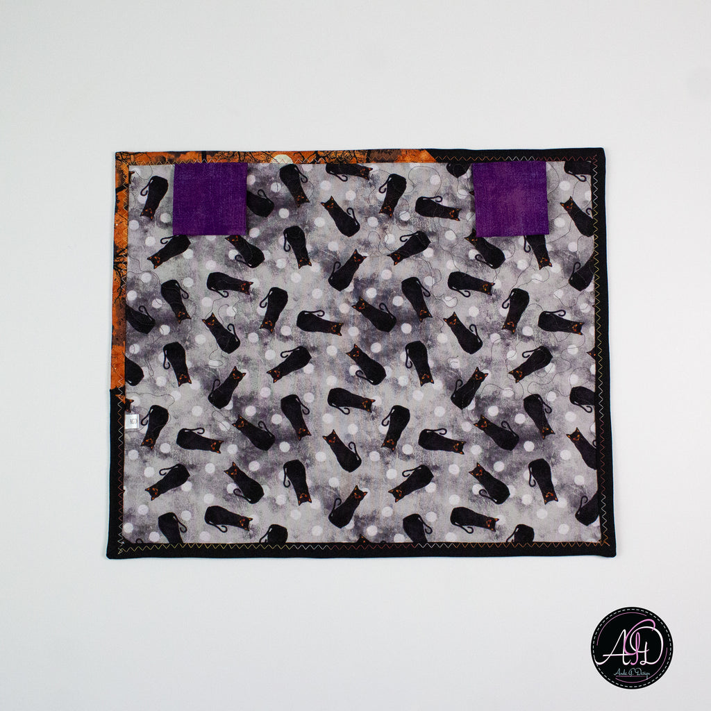 Red Grembles Graveyard House Halloween Quilted Wall Hanging | Applique Wall Hanging