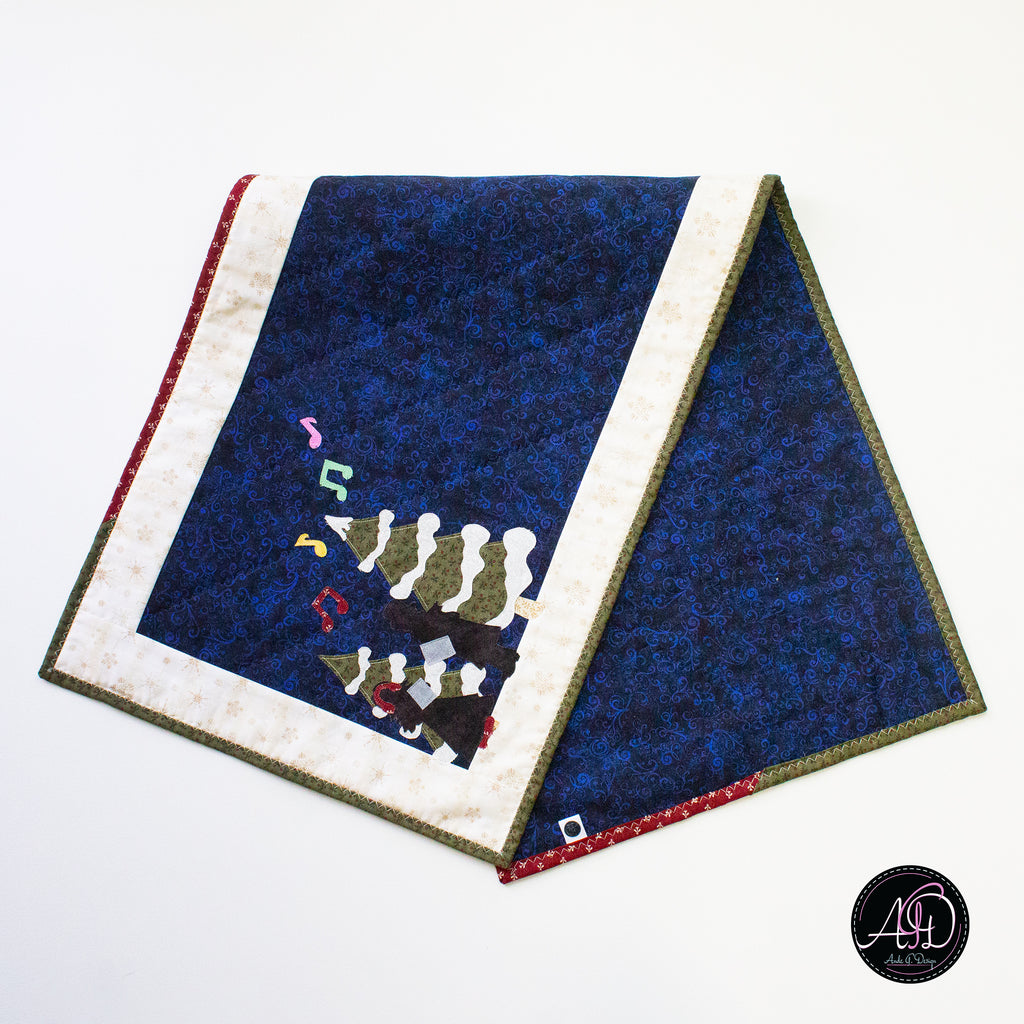 Christmas Carolers Applique Quilted Table Runner | Christmas Table Decor