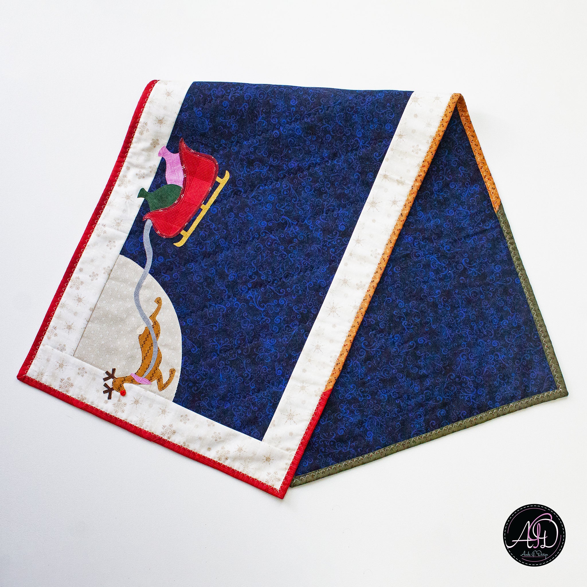 Santa's Sleigh & Reindeer Christmas Applique Quilted Table Runner | Christmas Table Decor