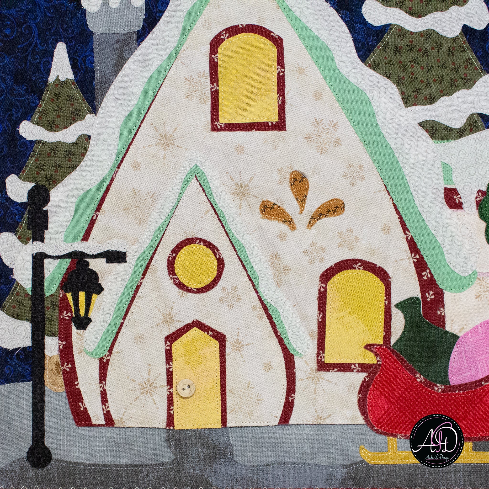 Santa's House Christmas Applique Quilted Wall Hanging