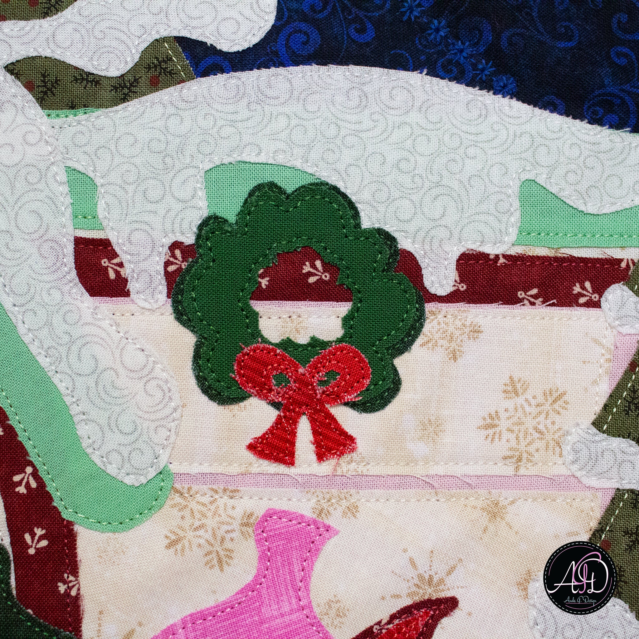 Santa's House Christmas Applique Quilted Wall Hanging