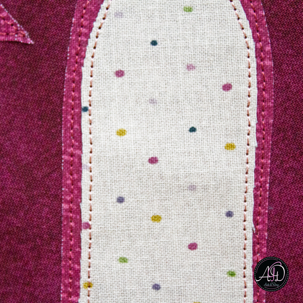 Red Kite House Spring Quilted Wall Hanging | Applique Wall Hanging